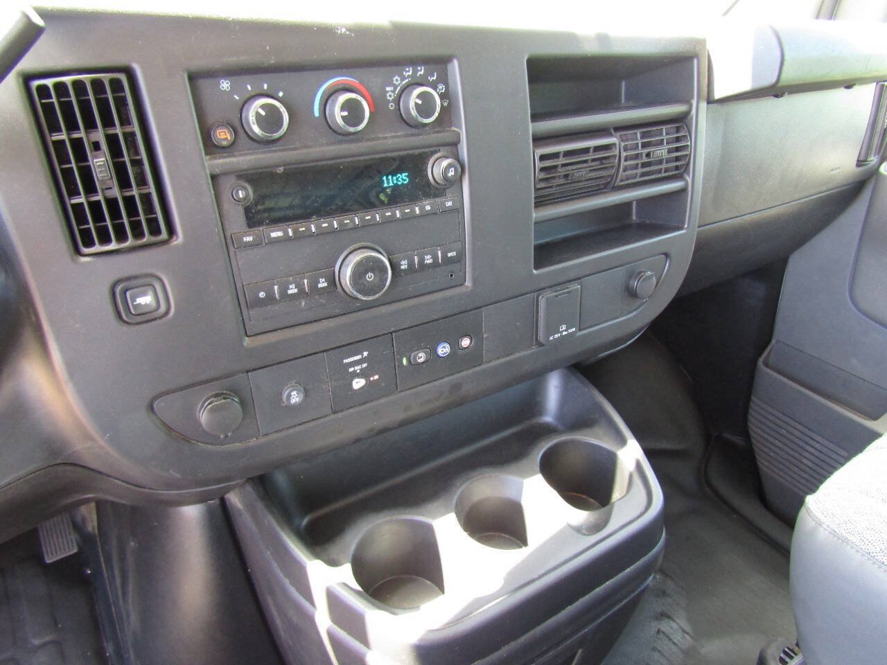Used 2021 Chevrolet Express 2500 w/ Driver Convenience Package RWD image 12