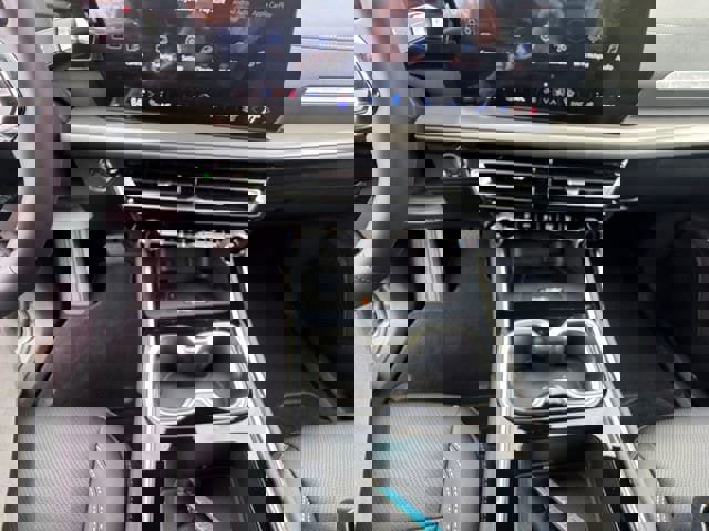 New 2026 Chevrolet Traverse LT w/ Midnight/Sport Edition image 26