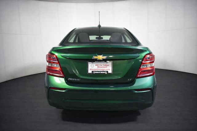 Used 2018 Chevrolet Sonic LT w/ Convenience Package image 5