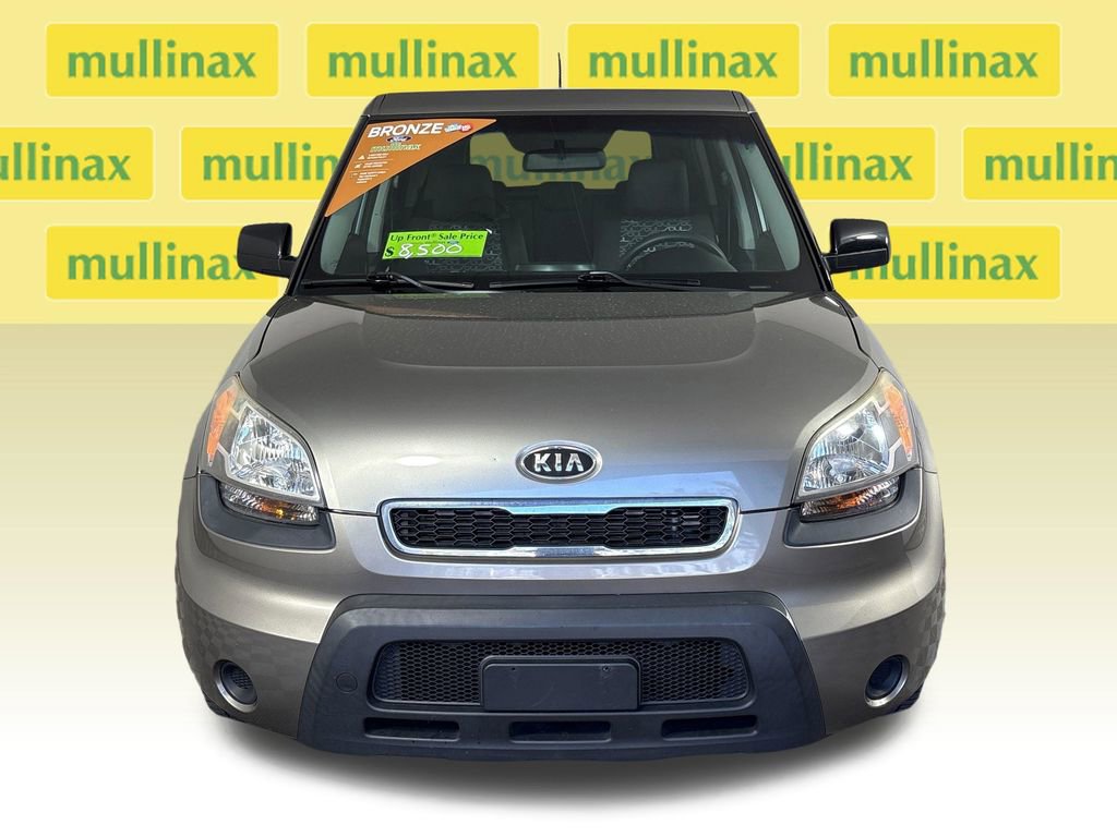 Used 2010 Kia Soul + FWD image 15