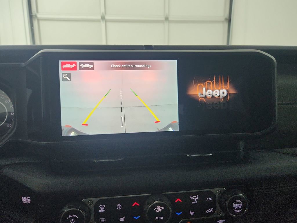 New 2026 Jeep Gladiator Mojave image 25