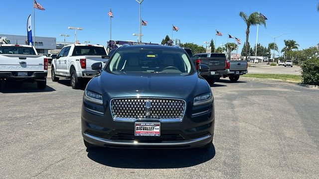 Used 2022 Lincoln Nautilus Reserve w/ Equipment Group 201A AWD/4WD image 9