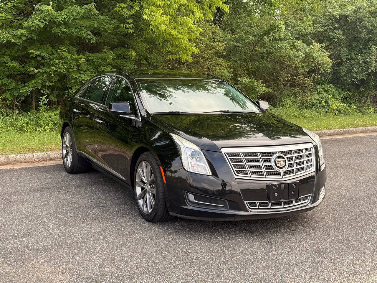 Used 2013 Cadillac XTS w/ Luxury Level One Package