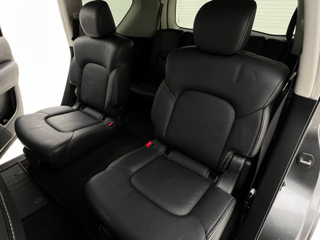 Used 2019 INFINITI QX80 Luxe w/ 22" Wheel Package AWD/4WD image 18