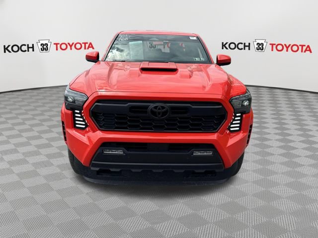 Used 2024 Toyota Tacoma TRD Sport w/ TRD Sport Upgrade Package AWD/4WD image 2