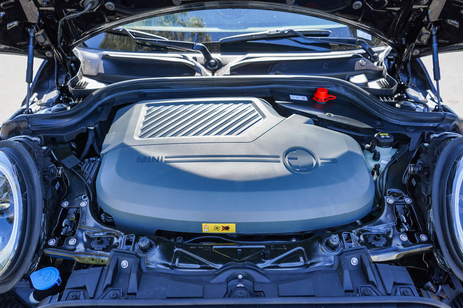 Used 2022 MINI Cooper SE FWD image 23