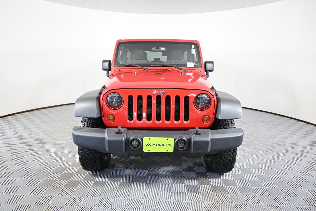 Used 2012 Jeep Wrangler Unlimited Rubicon w/ Connectivity Group AWD/4WD image 10