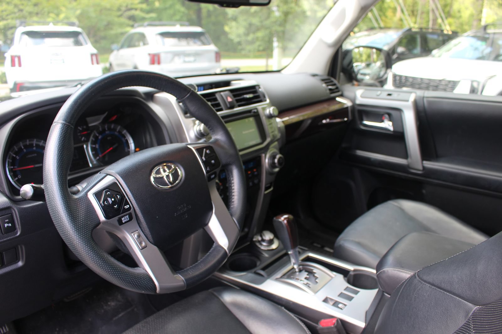 Used 2019 Toyota 4Runner Limited AWD/4WD image 14