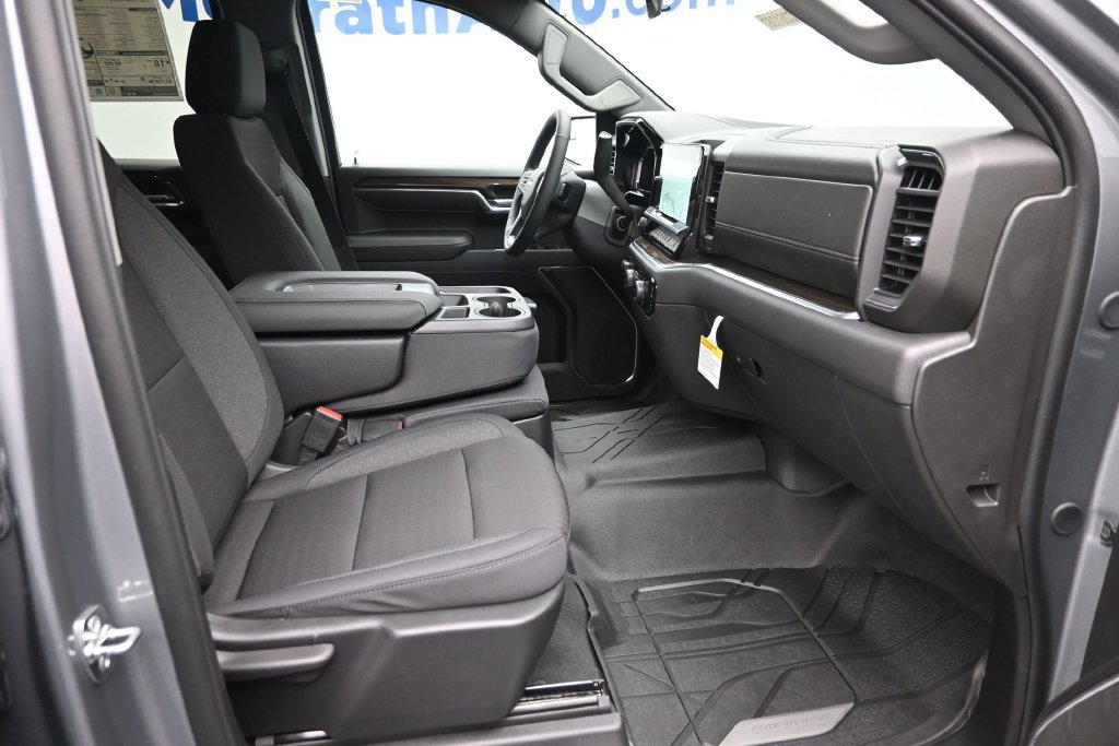 New 2026 Chevrolet Silverado 1500 LT w/ All Star Edition Plus AWD/4WD image 9
