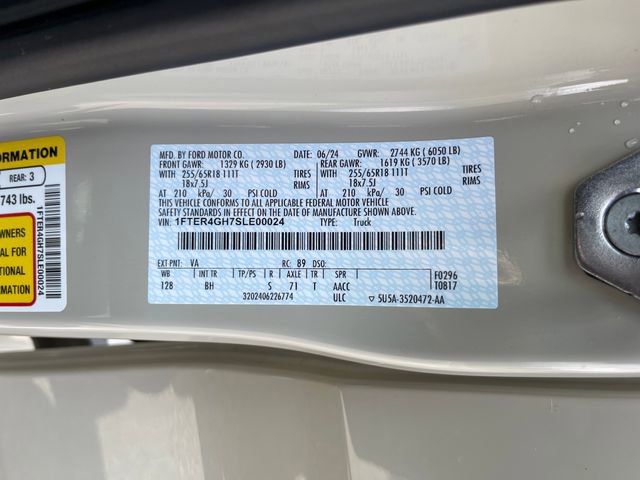 Used 2025 Ford Ranger XLT w/ Chrome Accent Package RWD image 26