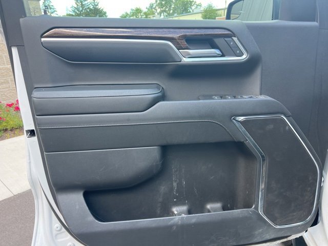 Used 2024 GMC Sierra 1500 Elevation image 17