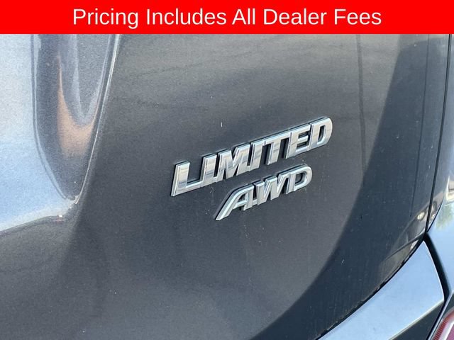 Used 2018 Toyota RAV4 Limited AWD/4WD image 8