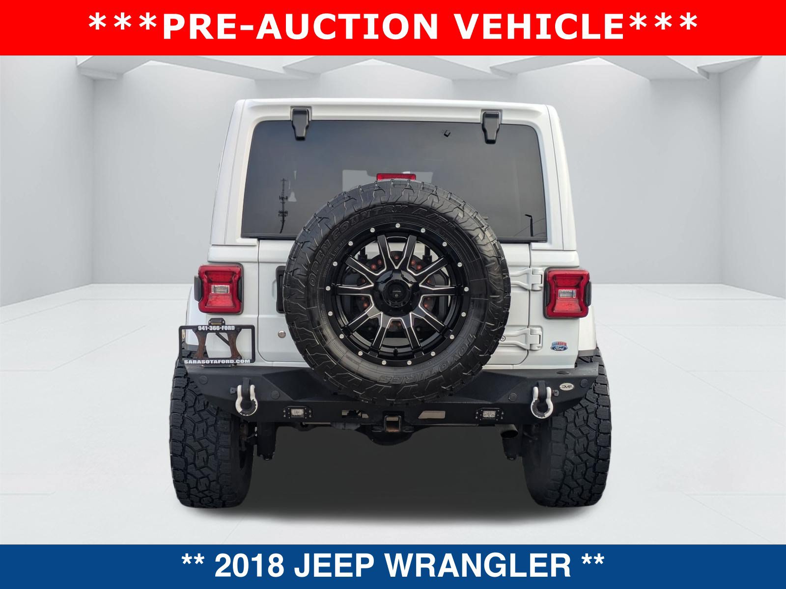 Used 2018 Jeep Wrangler Unlimited Sahara w/ LED Lighting Group AWD/4WD image 6