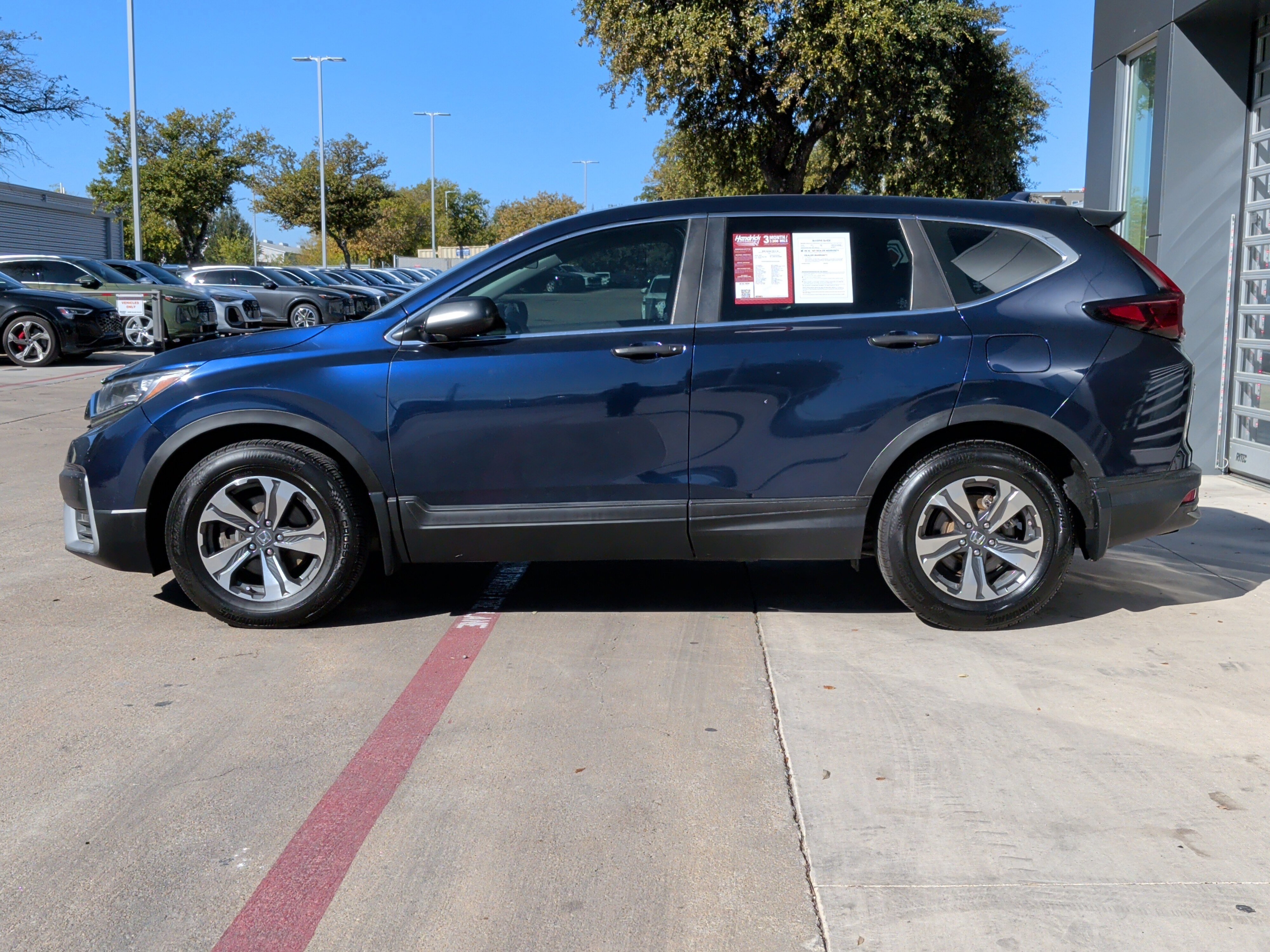 Used 2020 Honda CR-V LX image 6