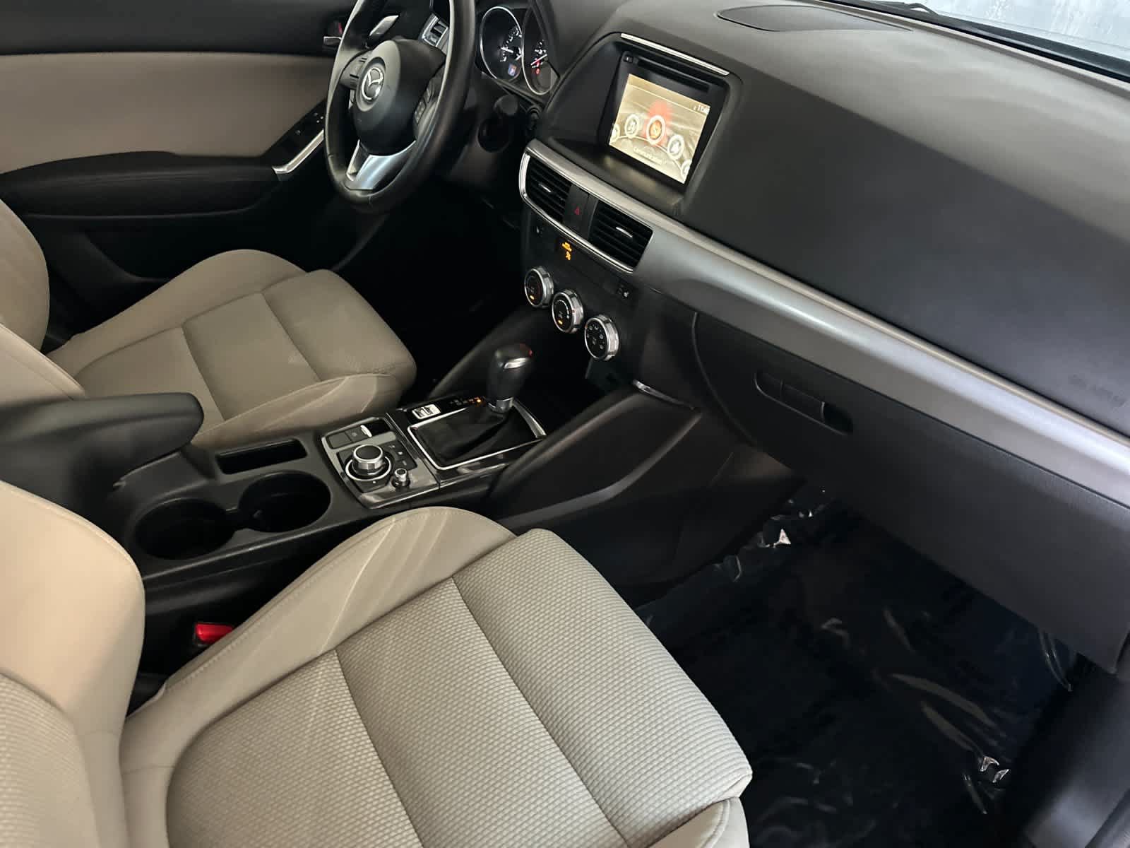 Used 2016 MAZDA CX-5 Touring FWD image 16