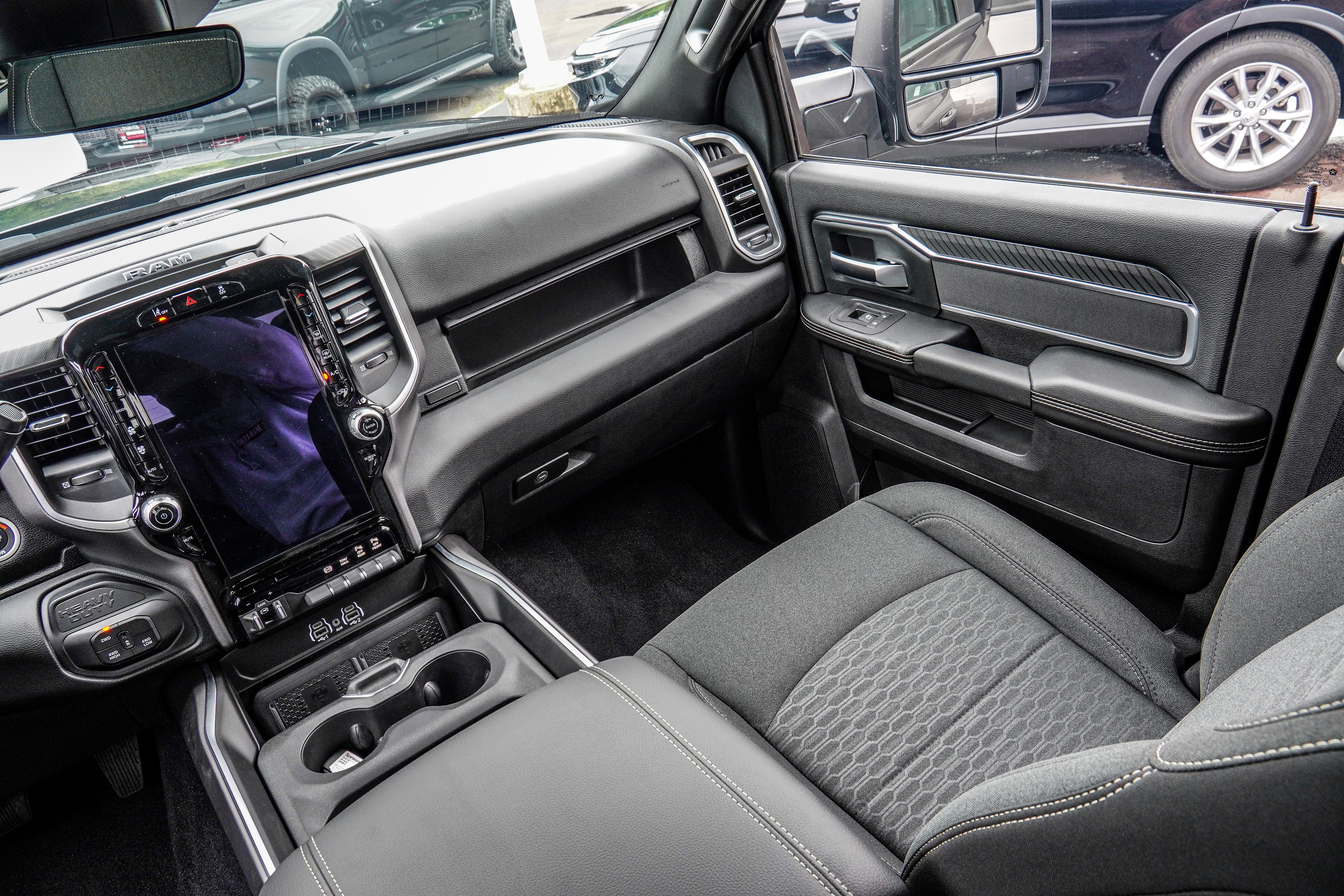 Used 2025 RAM 2500 Big Horn image 39