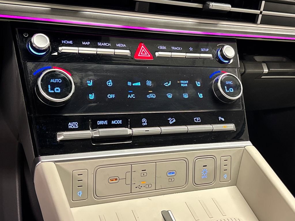 Used 2025 Hyundai Santa Fe Calligraphy image 42