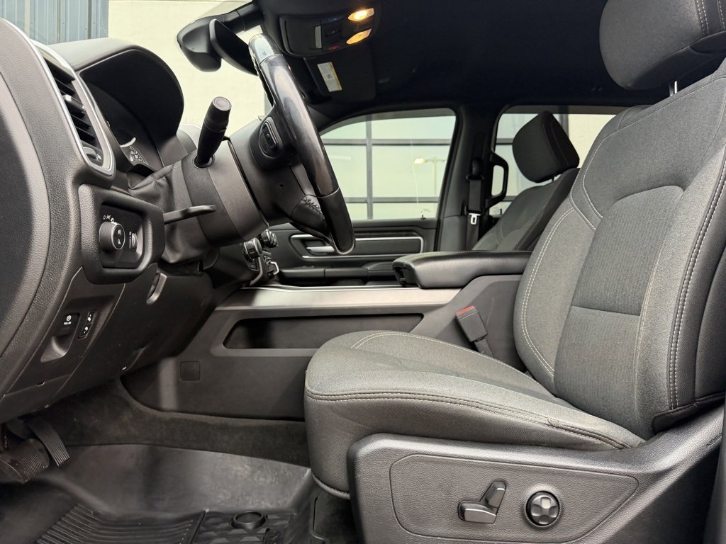 Used 2021 RAM 1500 Big Horn image 9