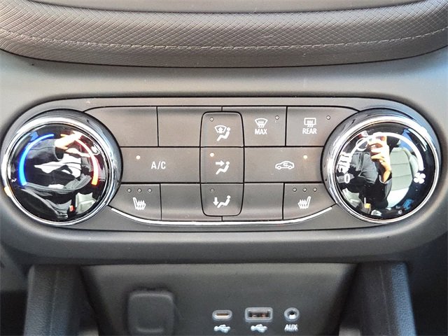 Used 2022 Chevrolet TrailBlazer LT w/ Confidence II Package image 22