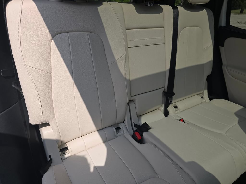 New 2026 Mercedes-Benz GLB 250 4MATIC image 21
