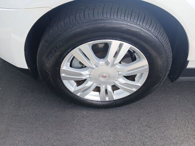 Used 2014 Cadillac SRX Luxury w/ Driver Awareness Package FWD image 5