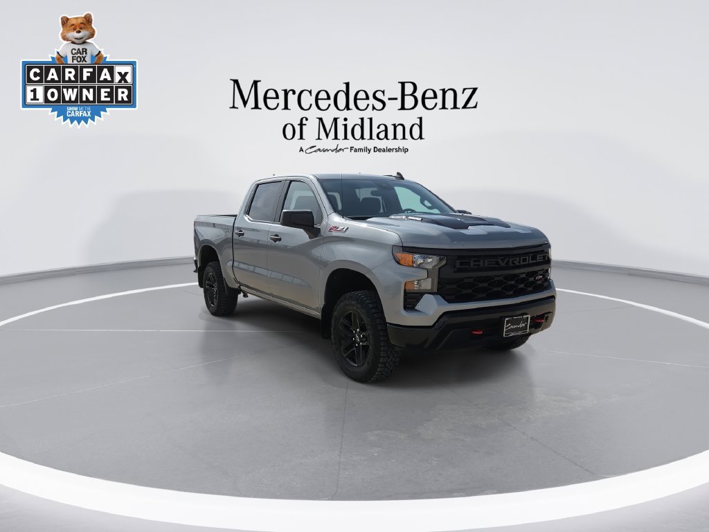 Used 2025 Chevrolet Silverado 1500 Custom Trail Boss AWD/4WD image 2