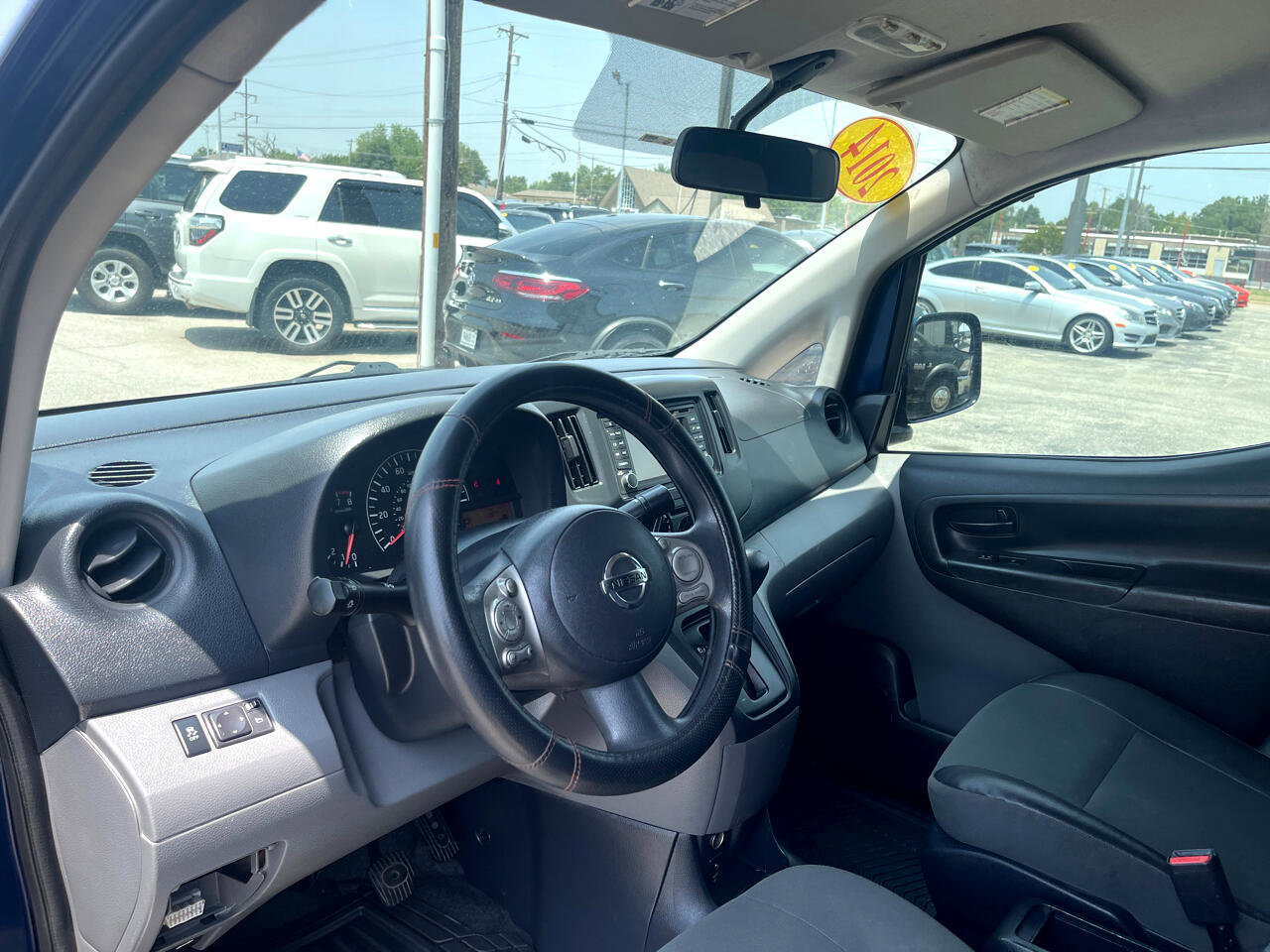 Used 2014 Nissan NV200 SV w/ Technology Package image 9