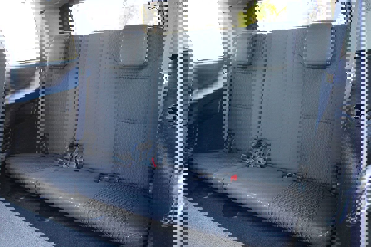 Used 2016 GMC Yukon SLE image 24