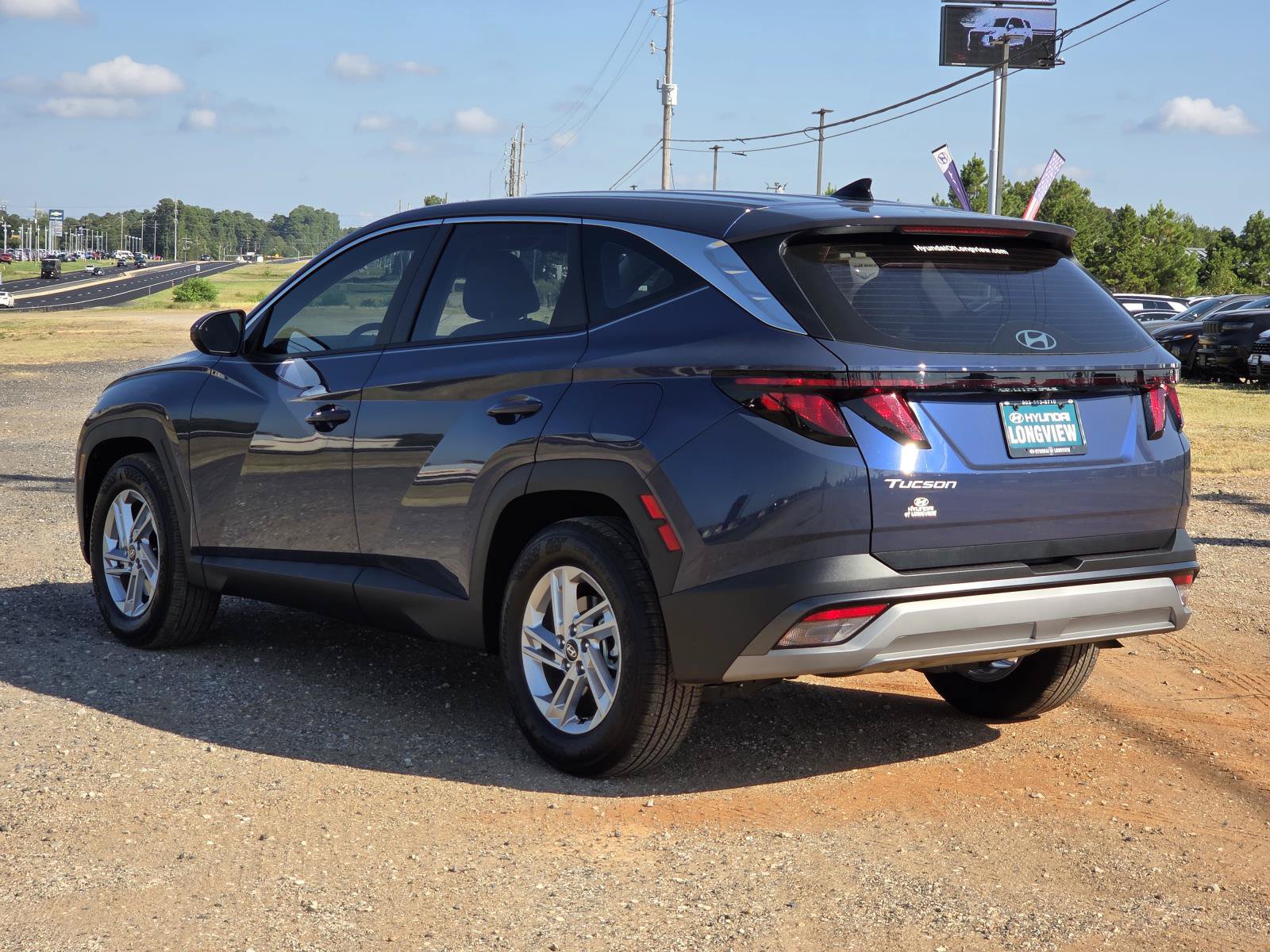 New 2026 Hyundai Tucson SE FWD image 3
