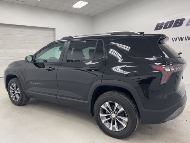 New 2026 Chevrolet Equinox LT image 7