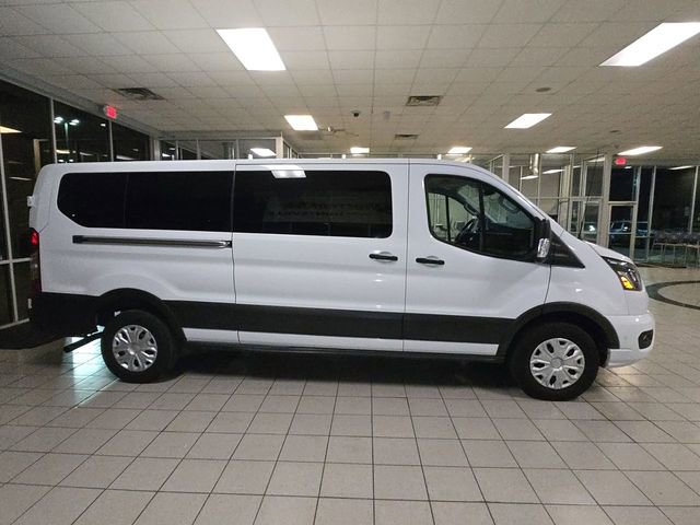 Used 2023 Ford Transit 350 XLT image 9