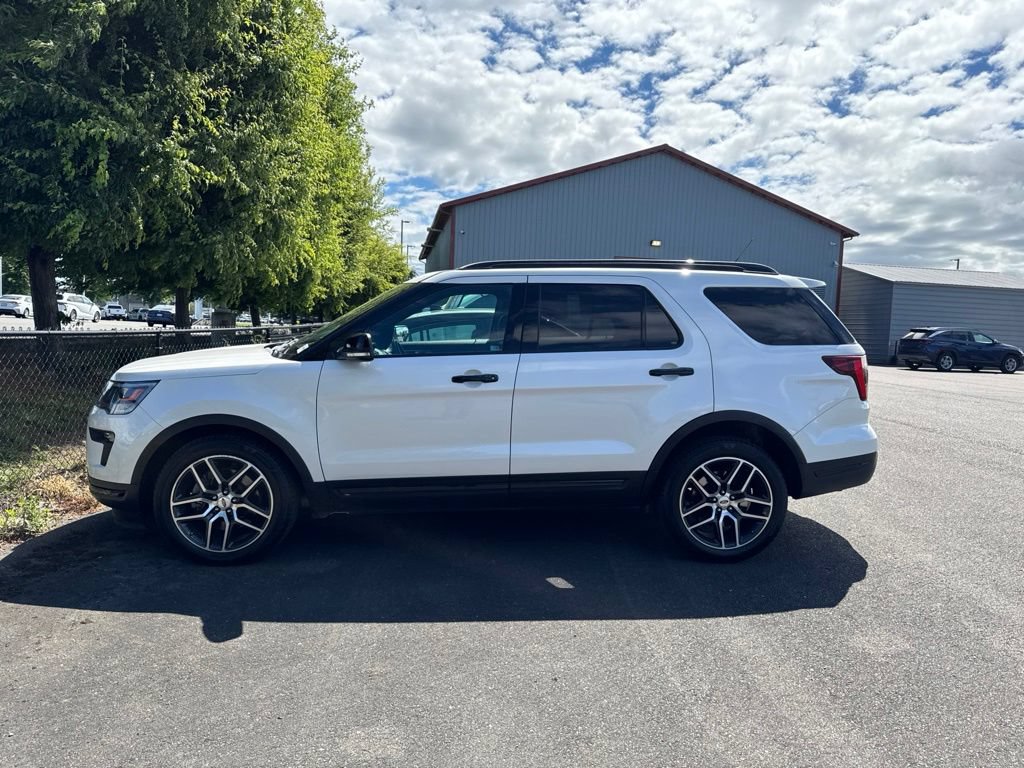 Used 2019 Ford Explorer Sport w/ Ford Safe & Smart Package AWD/4WD image 2