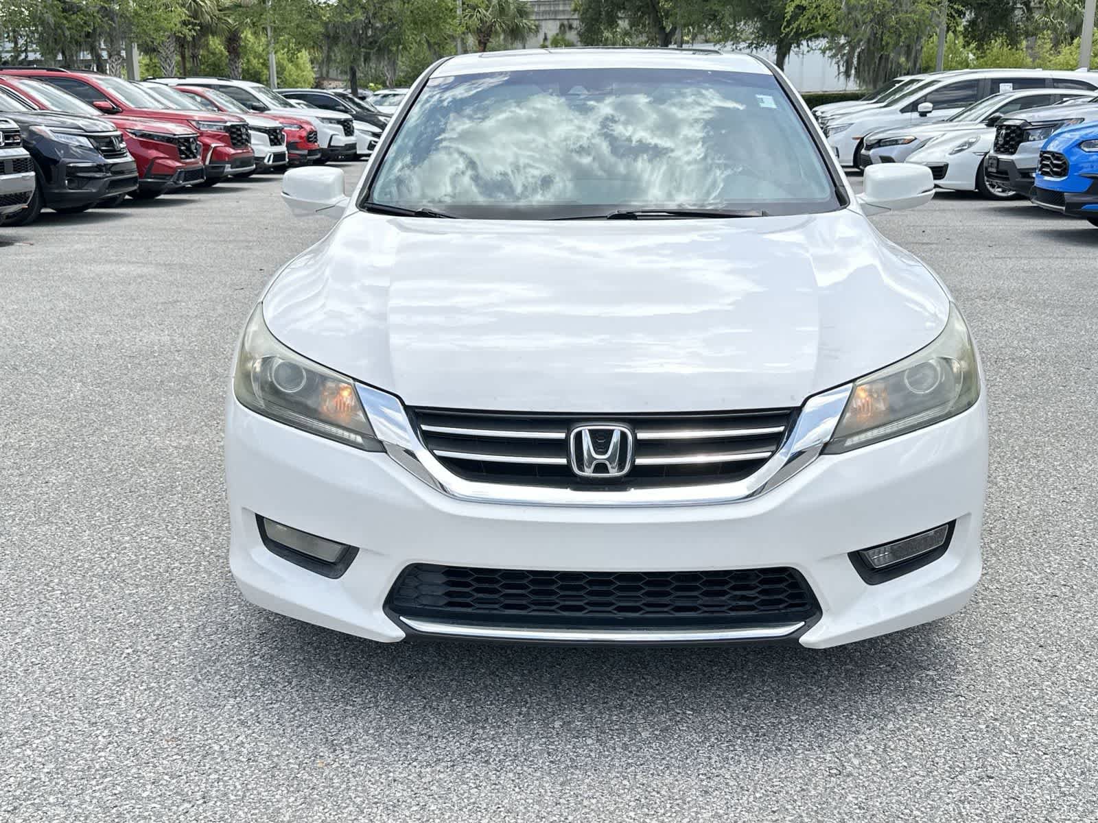 Used 2015 Honda Accord EX-L image 9
