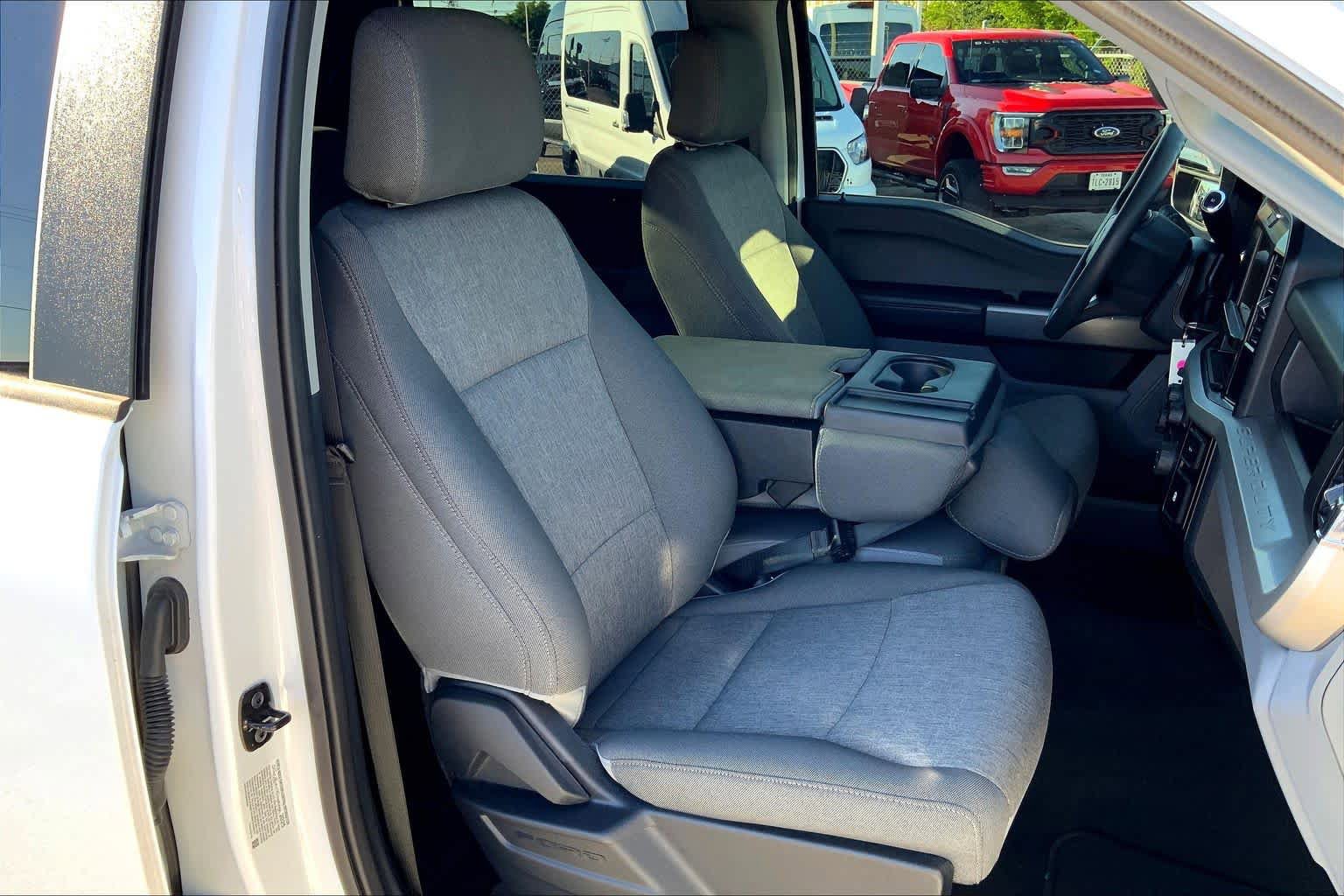 Used 2025 Ford F250 XL w/ STX Appearance Package AWD/4WD image 9