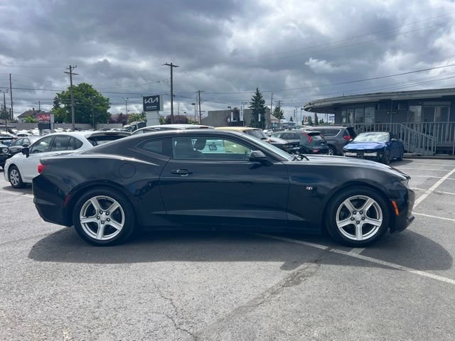 Used 2019 Chevrolet Camaro LT RWD image 6