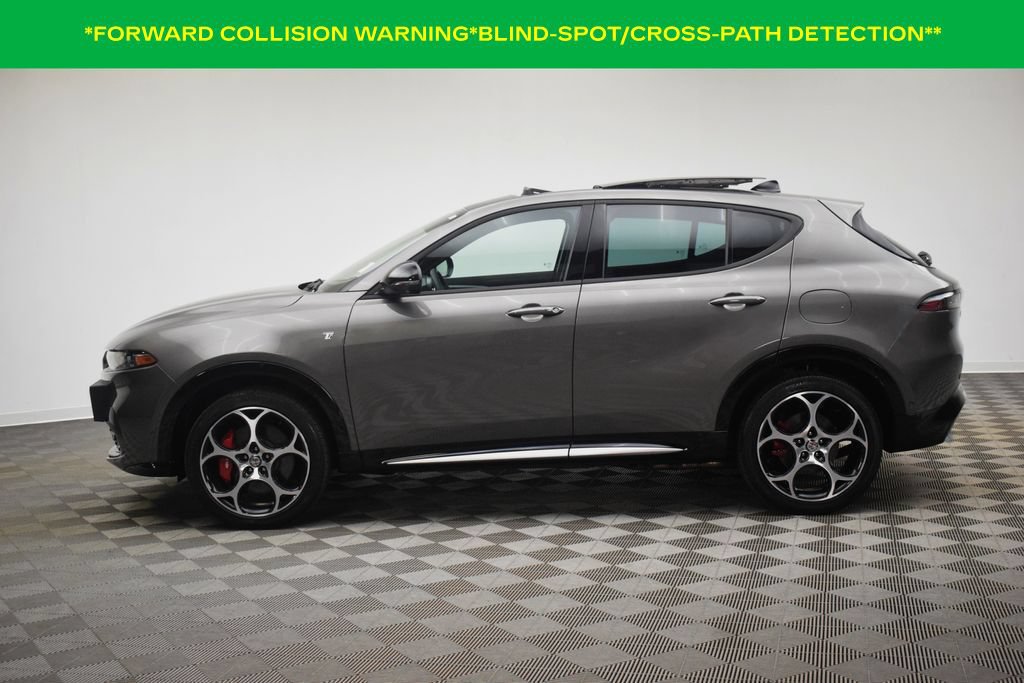 Used 2024 Alfa Romeo Tonale Ti w/ Active Assist Package AWD/4WD image 11