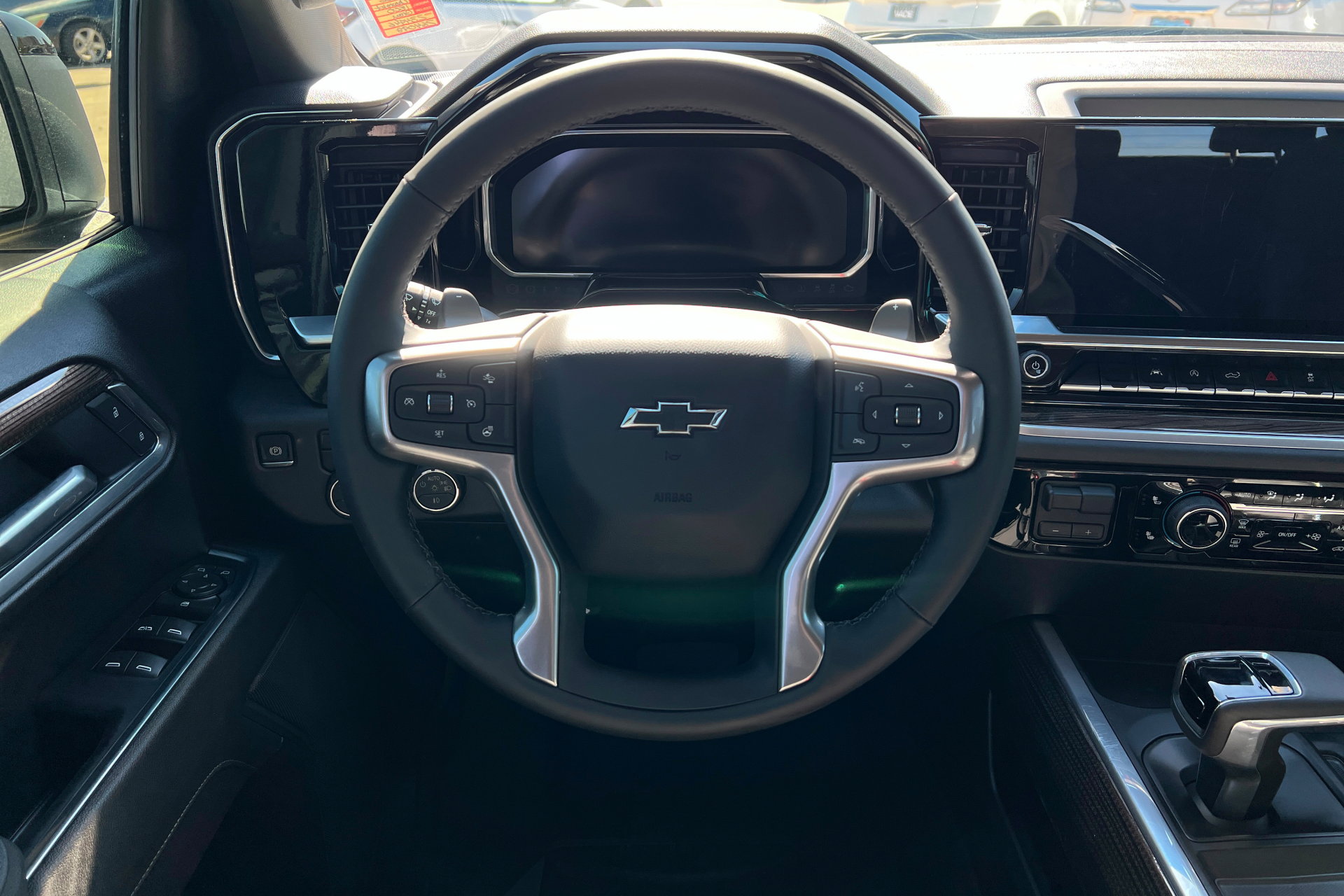 New 2026 Chevrolet Silverado 1500 RST w/ Redline Edition AWD/4WD image 13