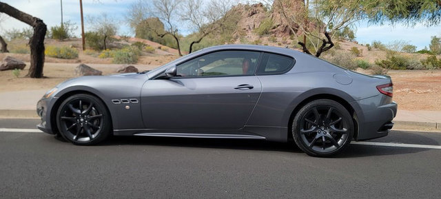 Used 2013 Maserati GranTurismo Sport image 37