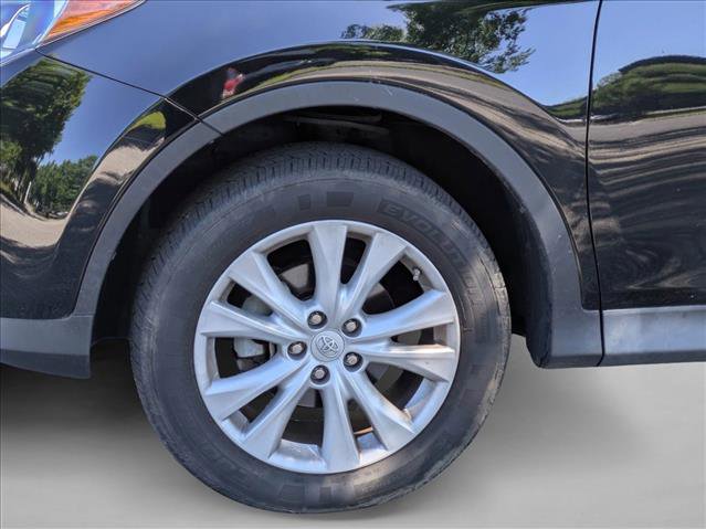 Used 2015 Toyota RAV4 Limited w/ Technology Package FWD image 14