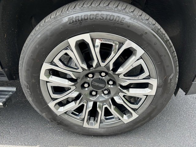 Used 2024 GMC Yukon XL Denali Ultimate image 29