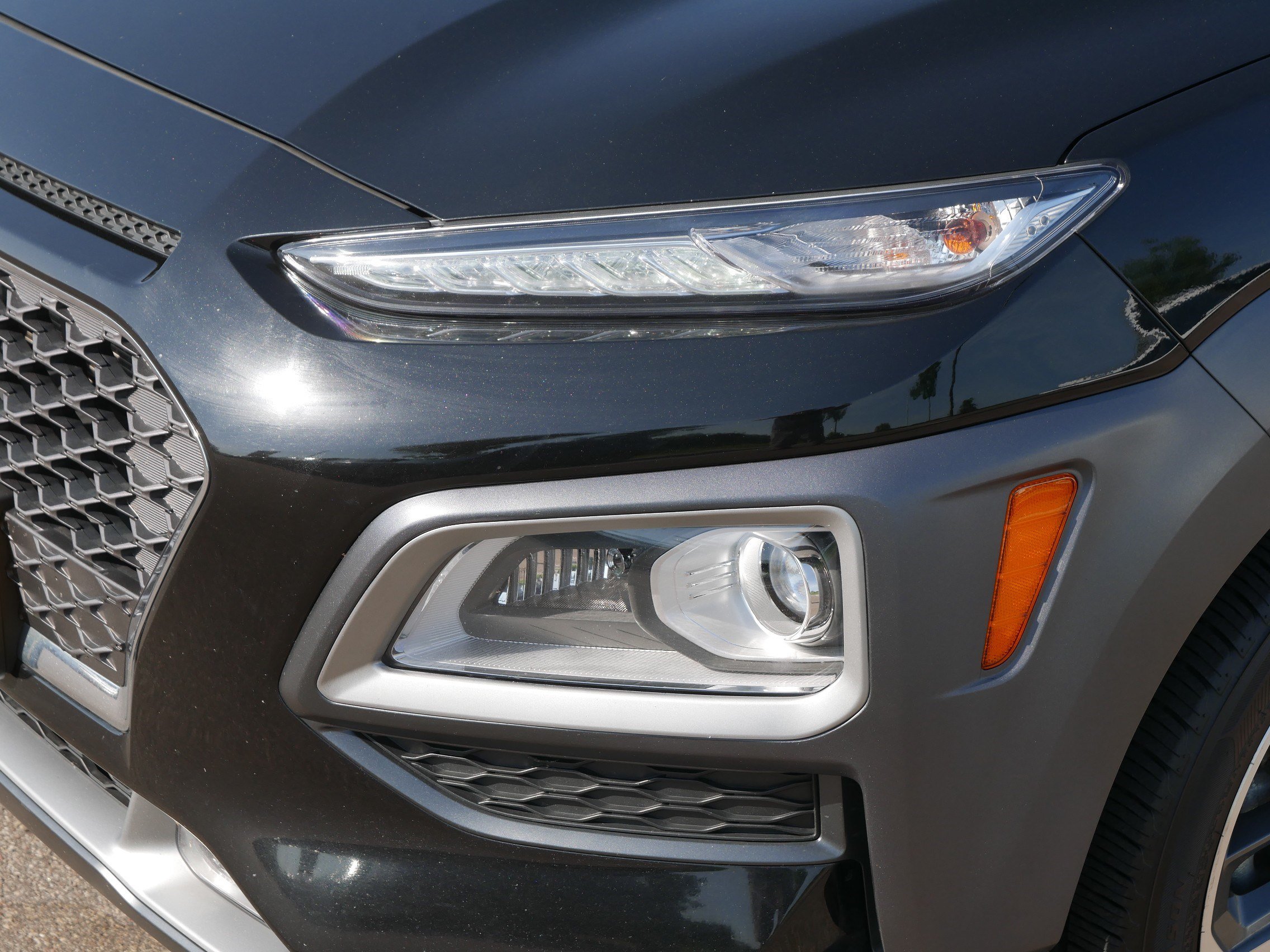Used 2020 Hyundai Kona Limited AWD/4WD image 16