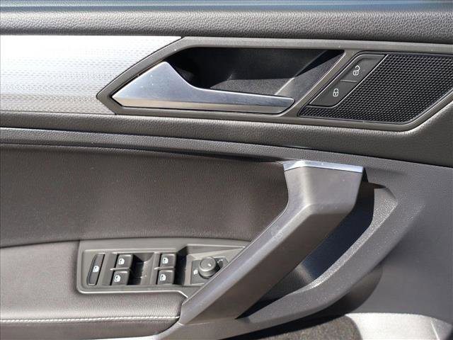 Used 2023 Volkswagen Tiguan S image 10