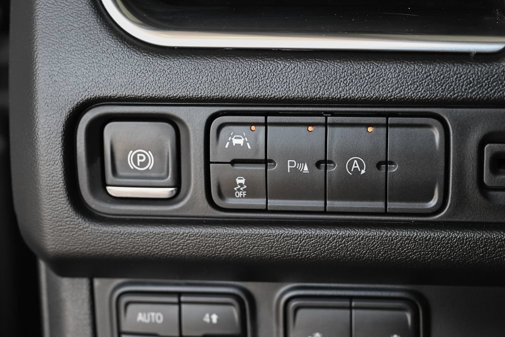 Used 2024 Chevrolet Suburban LT AWD/4WD image 30