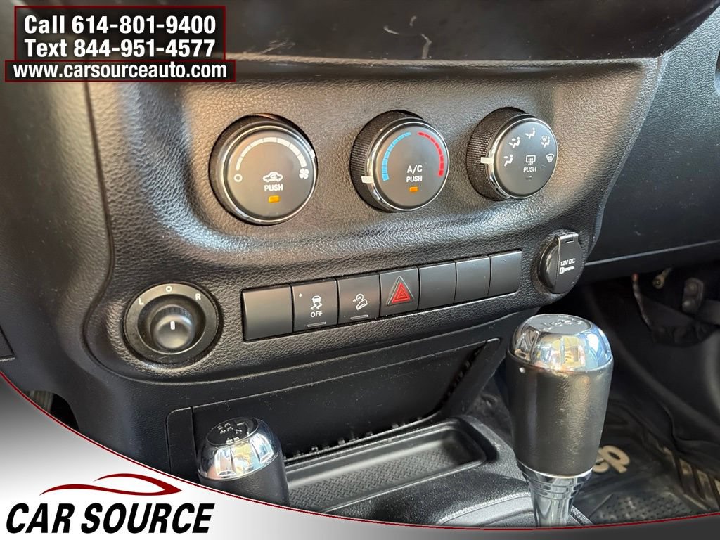 Used 2011 Jeep Wrangler Unlimited Sport AWD/4WD image 18