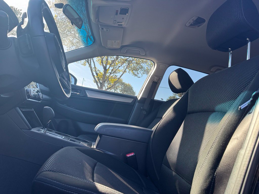 Used 2018 Subaru Outback 2.5i Premium AWD/4WD image 8
