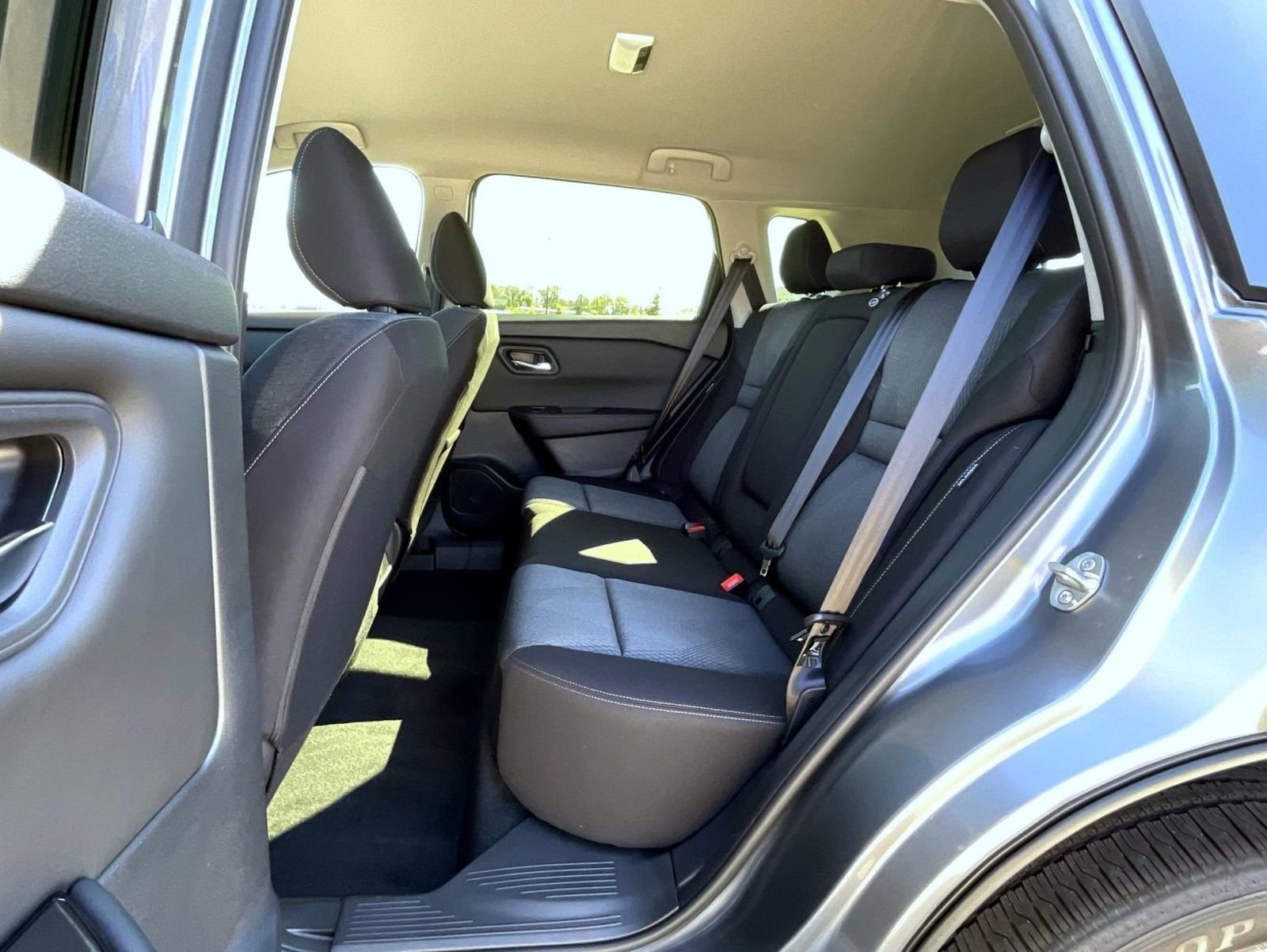 New 2026 Nissan Rogue SV image 12