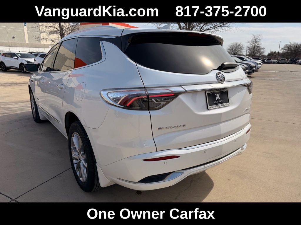 Used 2022 Buick Enclave Avenir w/ Avenir Technology Package image 2