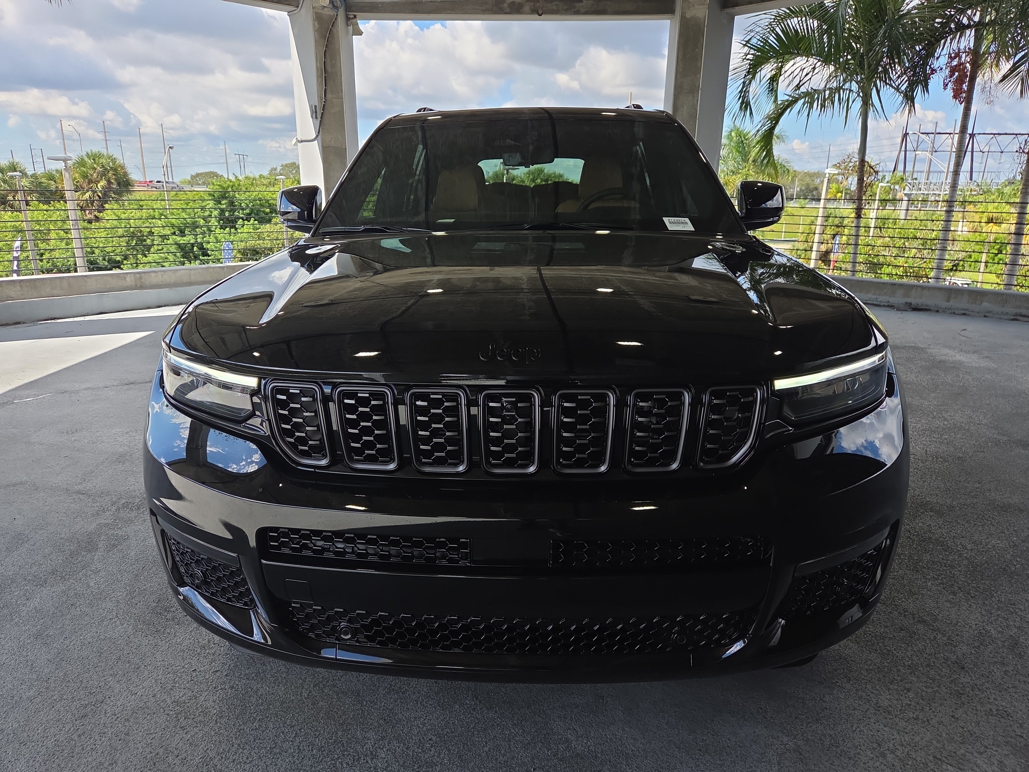 New 2025 Jeep Grand Cherokee L Summit AWD/4WD image 3