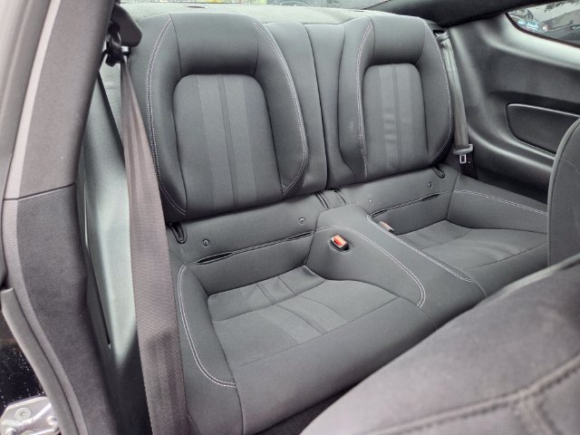 Used 2022 Ford Mustang GT w/ Black Accent Package RWD image 15