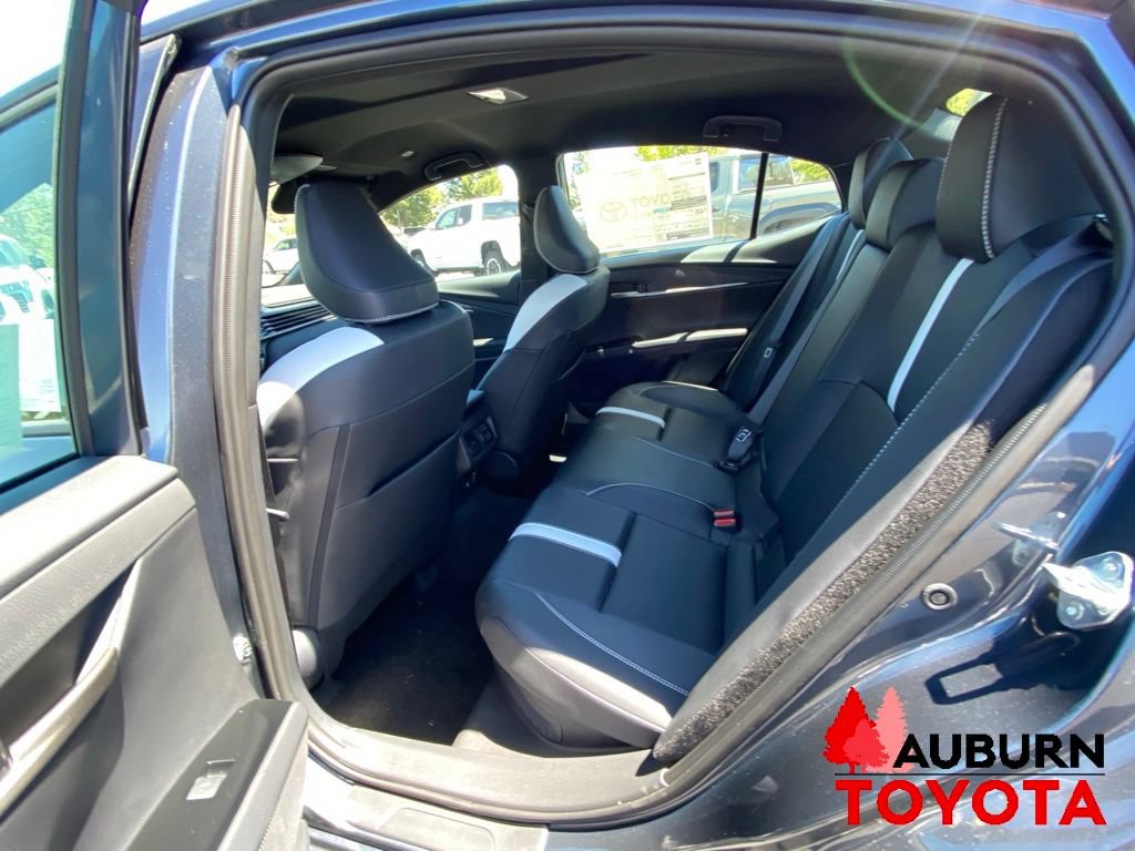 New 2026 Toyota Camry SE w/ Convenience Package FWD image 20